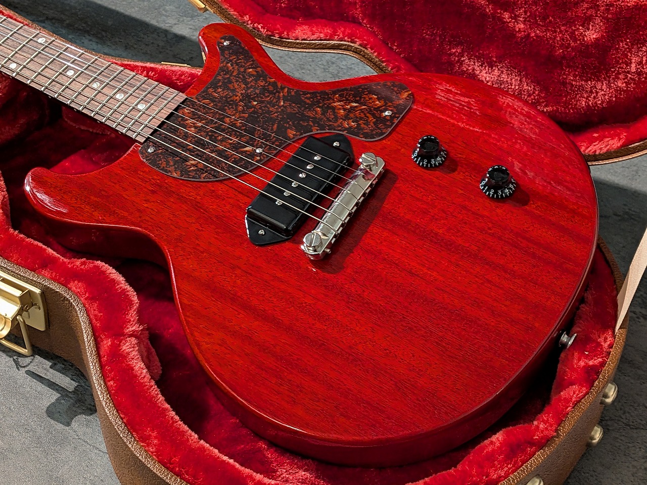 Gibson les Paul Junior Double Cut ～Vintage Cherry w/Tortoise～ #228340000【ナイスシリアル】【軽量個体3.3kg】【池袋店】｜クロサワ楽器65周年記念SHOP