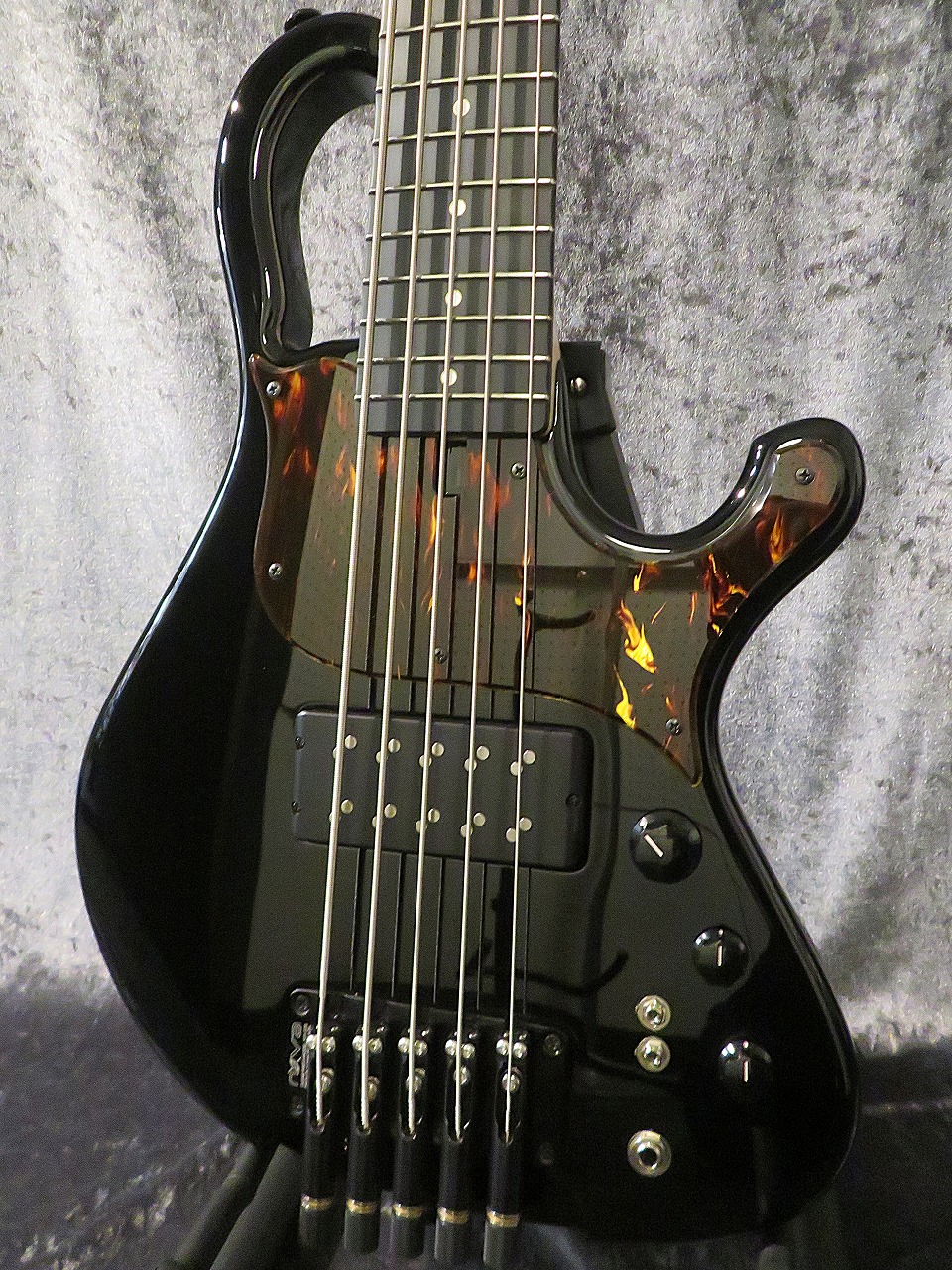 saitias guitars 【待望の入荷】Lorentz 5 CTM "All Black" #881026143 【2.91kg】【エボニー指板】【池袋店】｜クロサワ楽器65周年記念SHOP