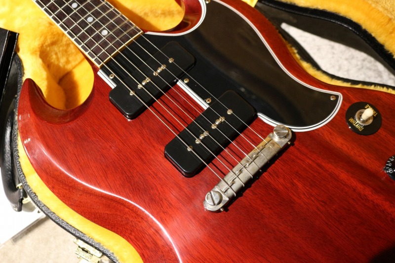 【楽天市場】Gibson Custom Shop 【ロッケンロール!】1963 SG Special Reissue Lightning Bar VOS _Cherry Red_ #204203【軽量2.99kg】【池袋店】：クロサワ楽器65周年記念SHOP