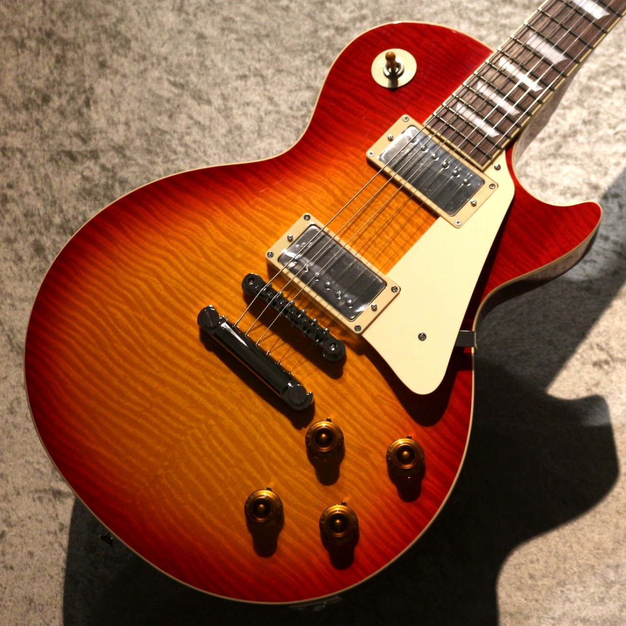 Tokai【スリムネック】KLS-101F-LW/SN-2 ~Cherry Sunburst~ #2552092【4.18kg】【クロサワオーダー】【池袋店在庫品】｜クロサワ楽器65周年記念SHOP