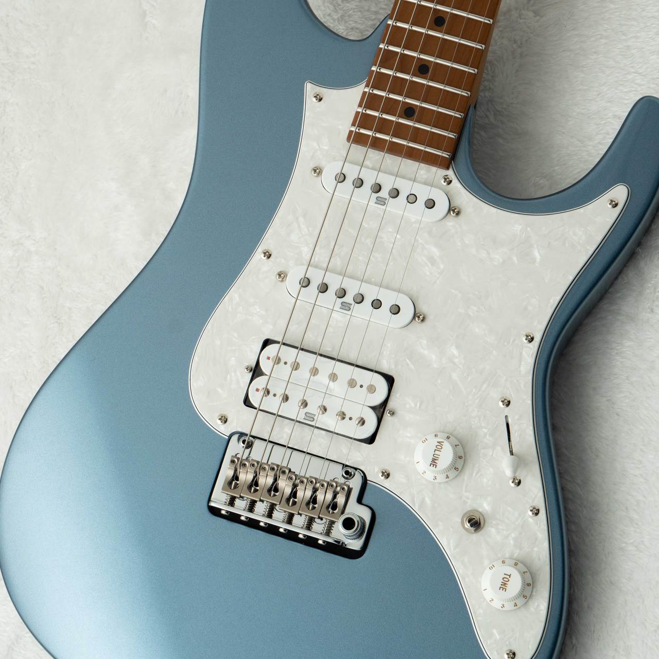 Ibanez Prestige AZ2204 -Ice Blue Metallic / ICM-【町田店】｜クロサワ楽器65周年記念SHOP