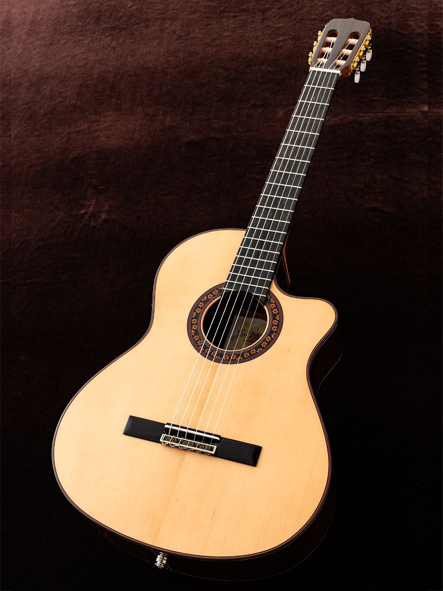 Jose Ramirez 【即納可能】ESTUDIO 140 CWE 松トップ【エレガット】【ONLINE STORE】｜クロサワ楽器65周年記念SHOP