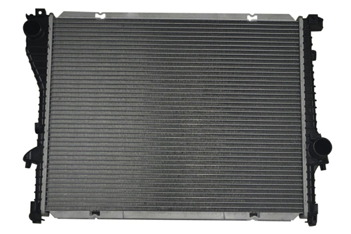 NISSENS製 ラジエター ラジエーター 17101715319 1710-1715-319／BMW Z3 E36 2.0 2.2i 2.8 3.0i｜車用品＆部品