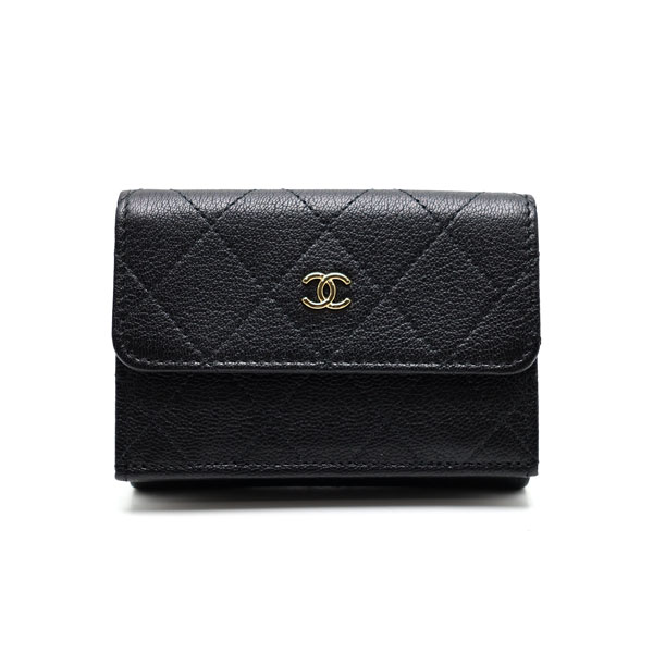 【楠本質店/元住吉】新品　CHANEL/シャネル　コンパクトウォレット　マトラッセ　レザー　箱付【中古】｜楠本質店　店