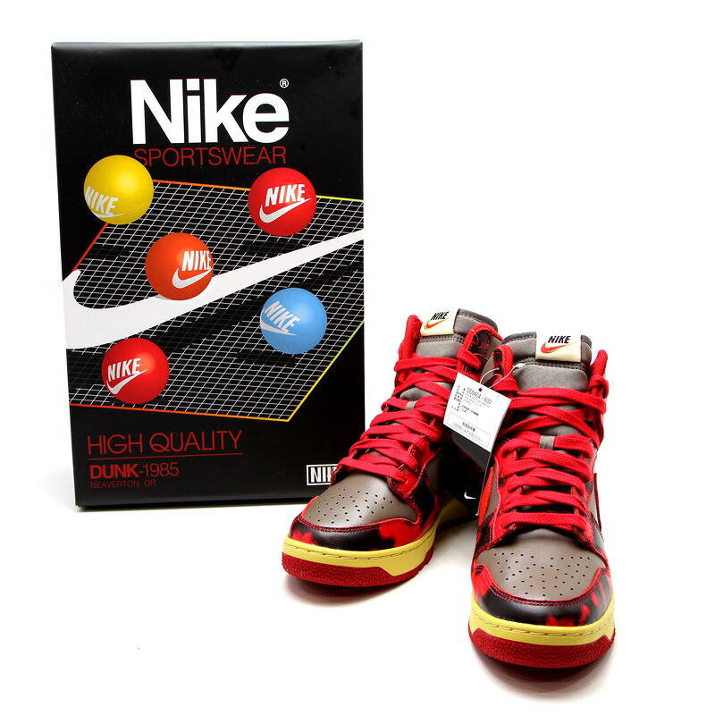 【楠本質店/元住吉】未当て嵌める品 ナイキ/NIKE ダンク ご機嫌 1985 SP ユニバーシティレッド/チリ赤いこと/ケイブストーン 大きさ：US9.5 (JP27.5糎) DD9404-600【中古】