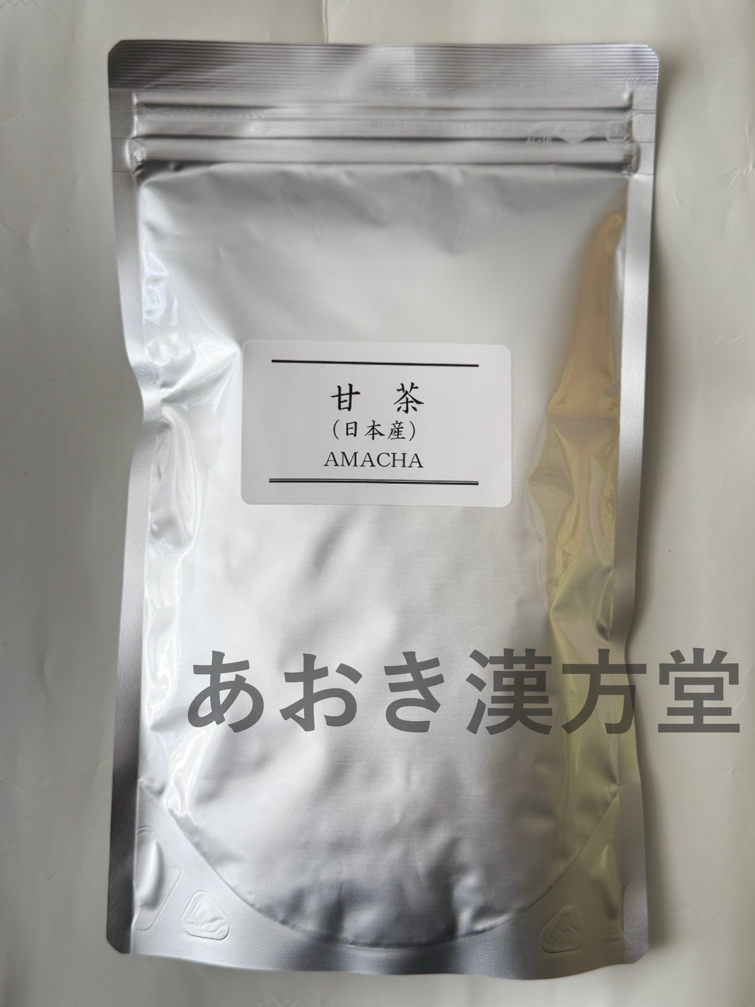【花祭り】日本産 甘茶　100ｇ アマチャ あまちゃ 栃本天海堂 花まつり 灌仏会 栃本
