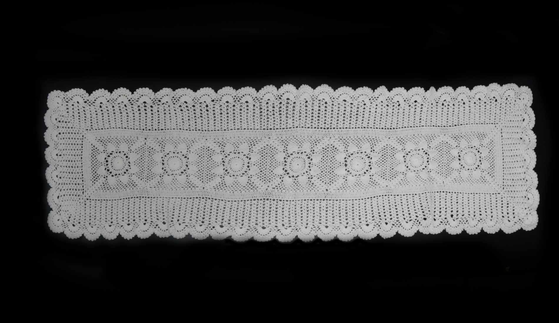 楽天市場】手編み レースドイリー 4枚セット (15cm,20cm,25cm,30cm