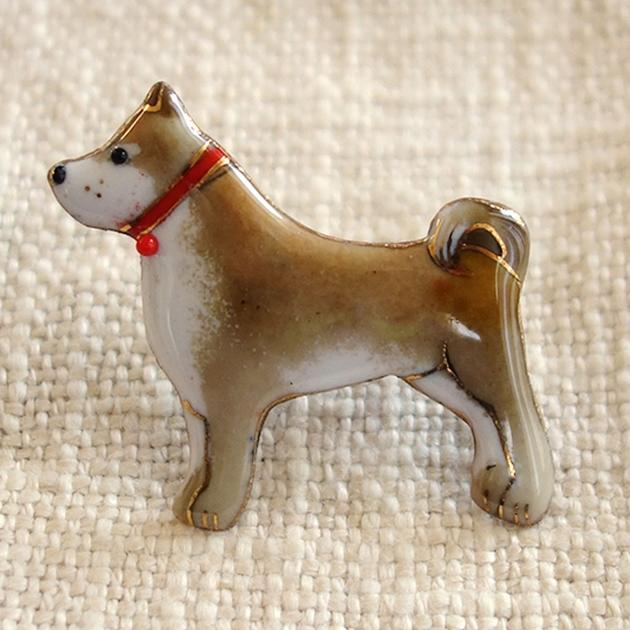 【UncleZ】　七宝焼き　ブローチ かわいい犬 柴犬2