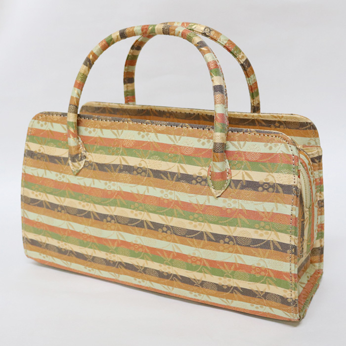 Z364 和装用バッグ 白地唐草地模様と金糸刺繍 利休？ 入学式等に Z364 和装用バッグ 白地唐草地模様と金糸刺繍 利休？ 入学式等に