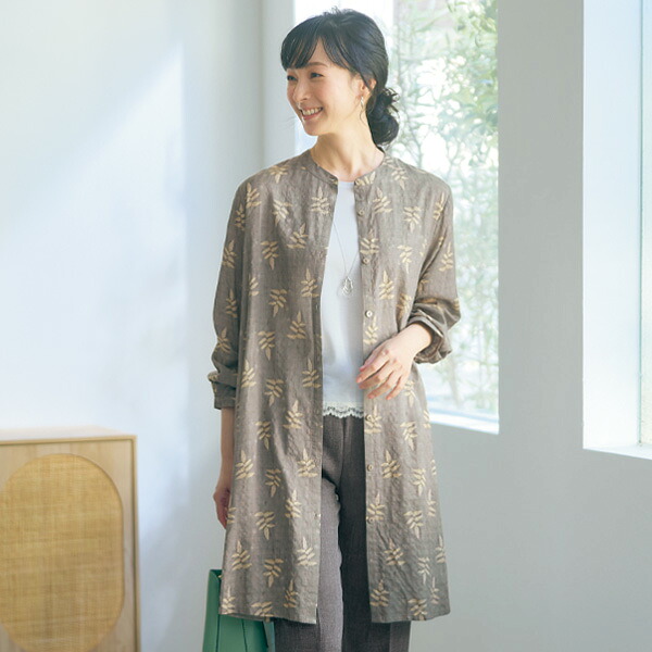 チュニック 大人可愛い おしゃれ 春夏 ミセス シニア ファッション 40代 50代 60代 70代 80代 リーフプリントバンドカラーシャツチュニック 4,744円