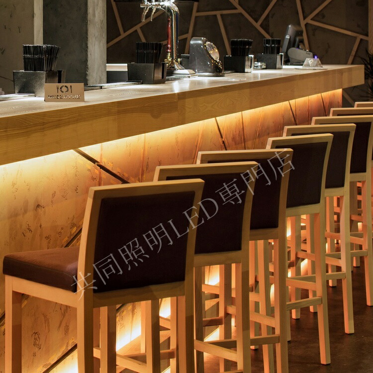 Ledテープ ライト 5m 100v 防水 電球色 昼光色 白 Smd5050 Ledストリップライト 天井 間接照明 看板 棚下 ショーケース 照明 足元灯 バーライト Led Clinicalaspalmeras Com