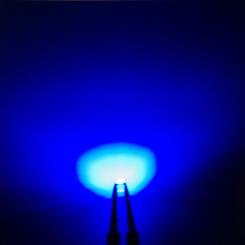 楽天市場 Smd 3216 チップ Led 青色 120 100mcd Diy 50個セット 共同照明led専門店
