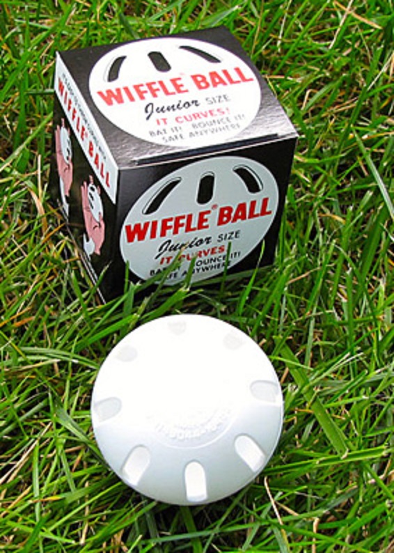ウィッフルベースボール箱入り3個セットウィッフルボールWiffleBall日本正規品