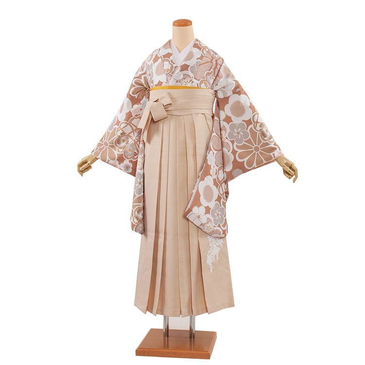 【レンタル】 卒業式 袴 フルセットレンタル 1454 ベージュ&times;華 くすみカラー 女性 先生 おしゃれ 人気 おすすめ 卒業袴レンタル 卒業式袴セット 着物 着付けセット 女子 大人 小学校 大学生 専門学生 上品 古典 レトロ モダン 京都 足袋プレゼント 往復送料無料｜着物レンタル　京都ちりめんや