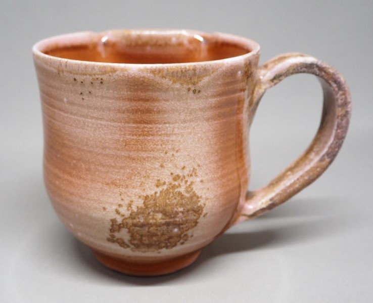猫カップ さくら色土  中井絵夢 マグカップ-コーヒー・お茶用品