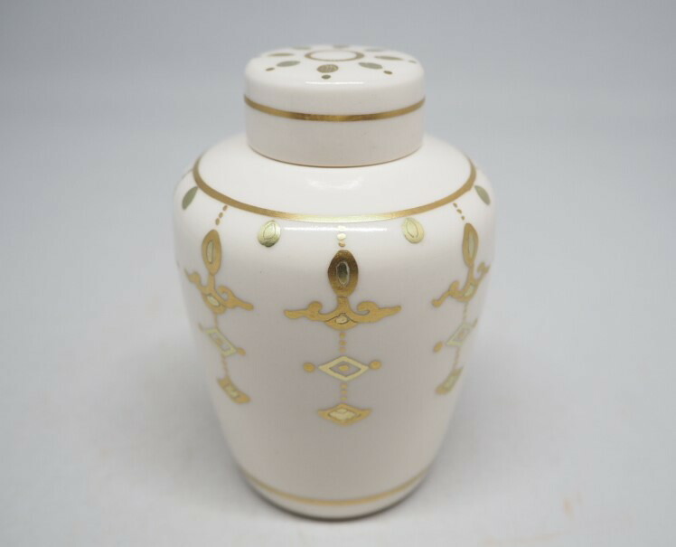 楽天市場】如心斎好写 溜塗 阿古陀茶器（如心玉金襴 仕服付） : 宮下深和