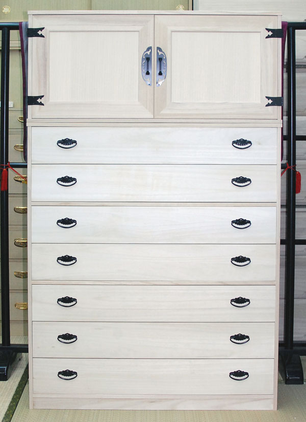 楽天市場】桐たんす 桐たんす 焼桐調うづくり牡丹ハイチェスト 桐