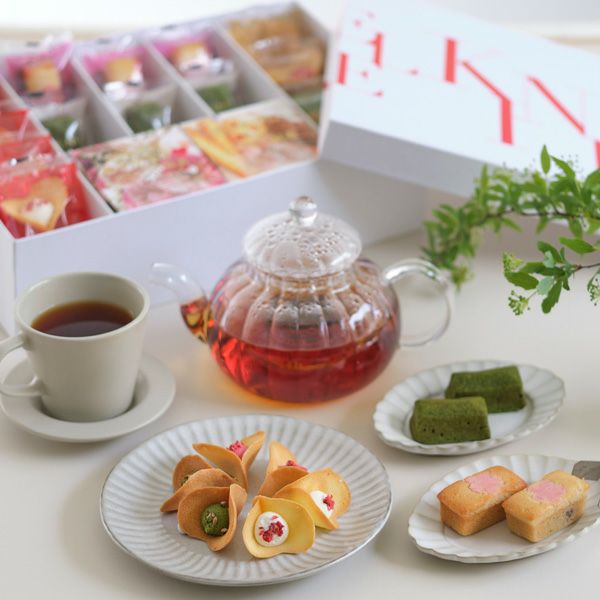 KINEEL ムレスナティーコラボセット MLESNA TEA ティータイム お取り寄せ 自宅 ギフト 京都 お中元 ギフト スイーツ 御中元 お菓子 洋菓子 プレゼント 内祝い 手土産 詰め合わせ ラングドシャ 個包装 焼き菓子 お祝い お返し 誕生日 お取り寄せ のし 出産祝 お土産