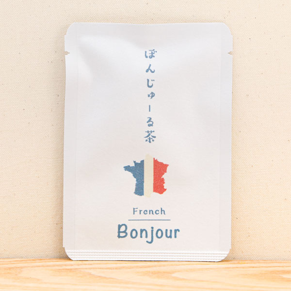 楽天市場 France かわいい ギフト お茶 ぼんじゅーる茶 プチギフトやお土産にもぴったりな ごあいさつ茶 シリーズ 日本茶専門店の京都 宇治田原産玉露ティーバッグ1包入 日本茶 カードタイプ お茶 シンプル 京都 東京五輪 世界の言葉 Hello France Bonjour