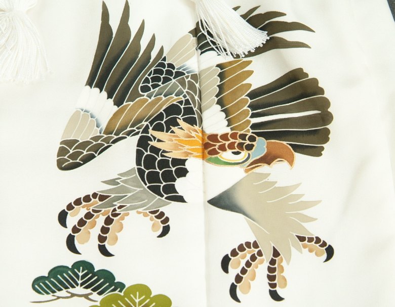 50 Off 七五三 3歳 男の子 着物 正絹被布雪駄セット 白 鷹 手描き 変わり無地精華生地 信玄袋 足袋付き 日本製 最安 Lexusoman Com