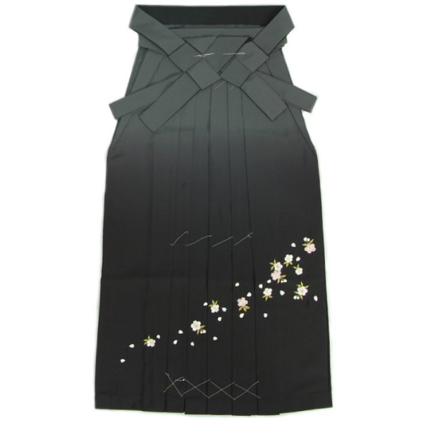 卒袴 卒式 薄墨色 濃淡ぼかし 桜刺しゅう へら付き添い人 特価品 S、M、L、LL、3L
