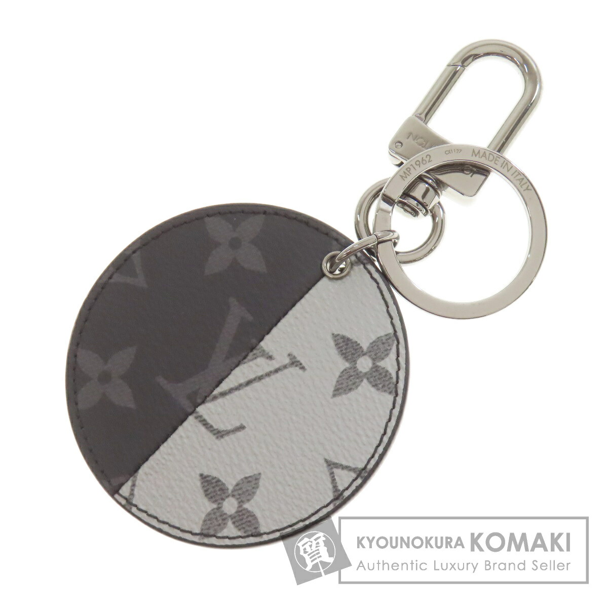 Louis Vuitton サメ型キーホルダー Louis Vuitton サメ型キーホルダー - メルカリ
