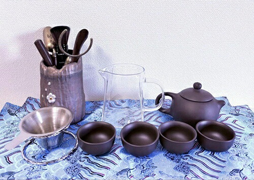 中国茶道具 茶器仕かける 茶壺1個 品茗杯4個 茶道六君子 瑠璃茶海 金属元素茶漉し 中国茶器-茶道具・湯呑・急須-キッチン用品・食器・調理器具