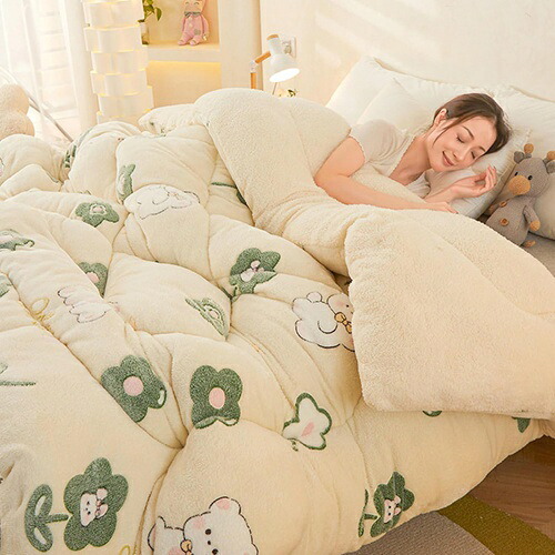 掛け布団 可愛い 冬掛布団 裏シープ キング セミダブル 蓄熱保温 発熱 寒さ対策 あたたか ボリューム感 両面使える 抗菌防臭防ダニ 布団カバー不要 北欧 インテリア 新生活 秋冬用 洗えるふとん｜IKYUWA店