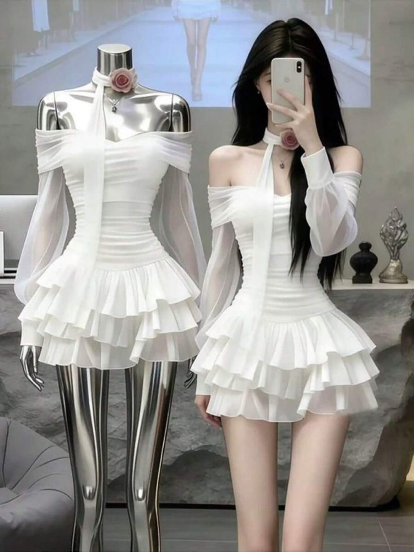 ミニ衣装 オフショルダー キャバドレス カクテルドレスルー 長袖 ティアード フラウンス シャーリング のど首シュロの葉 艶っぽい 着痩せ 脚長 細押し出し 白いこと 韓国 量産型 仕掛地雷系 寄りあいお召しもの 会う約束 野球クラブ でき事 お呼ばれ 二次会 レディース 遊撃手丈