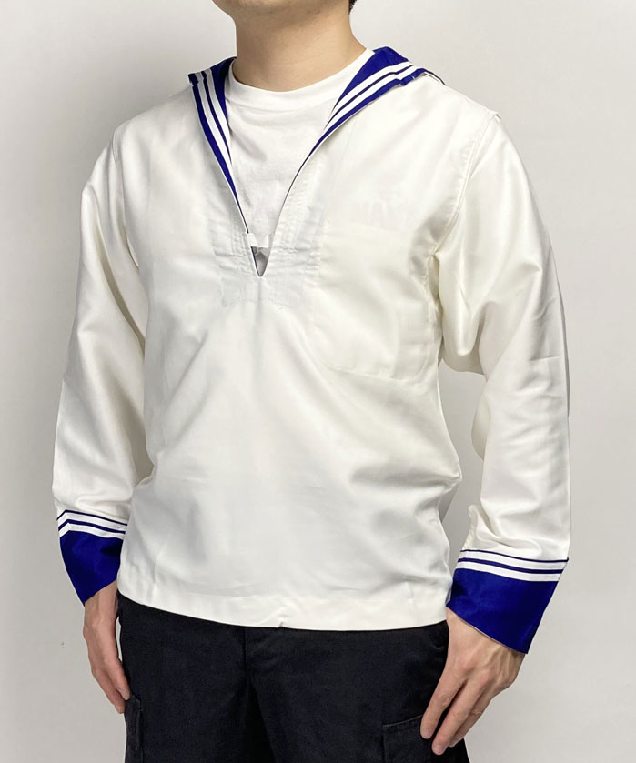 Ｉイタリア軍＊１９５０年代＊海軍＊セーラー服（実物） Iイタリア軍＊1950年代＊海軍＊セーラー服（実物） こねる
