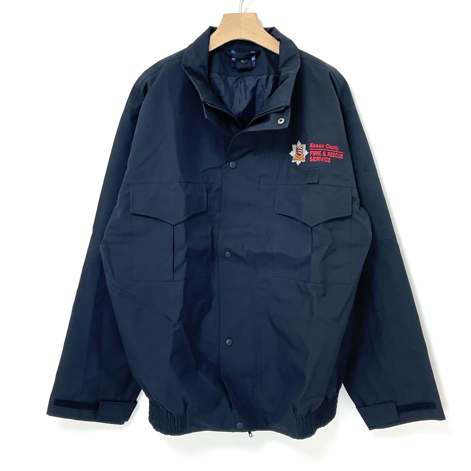 イギリス・エセックス消防保護すること 米国海軍\u0026黒いこと GORE-TEX ワークジャケットパーカー ラインドライブなし 新品 UK48