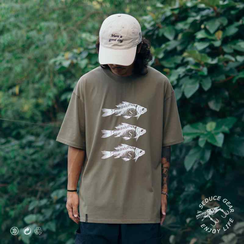 Tシャツ メンズ ファッション 夏コーデ 魚モチーフ 半袖 トップス ゆったり 通気性 快適 軽量 リラックス デイリー レジャー カジュアル ストリート ユニセックス