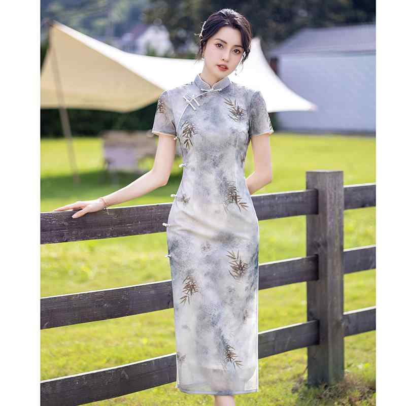 チャイナドレス 女性 夏 軽量 薄手 伝統服 チャイナ風 斜めラペル チーパオ 半袖 普段着 モダン スリムフィット レディース エレガント
