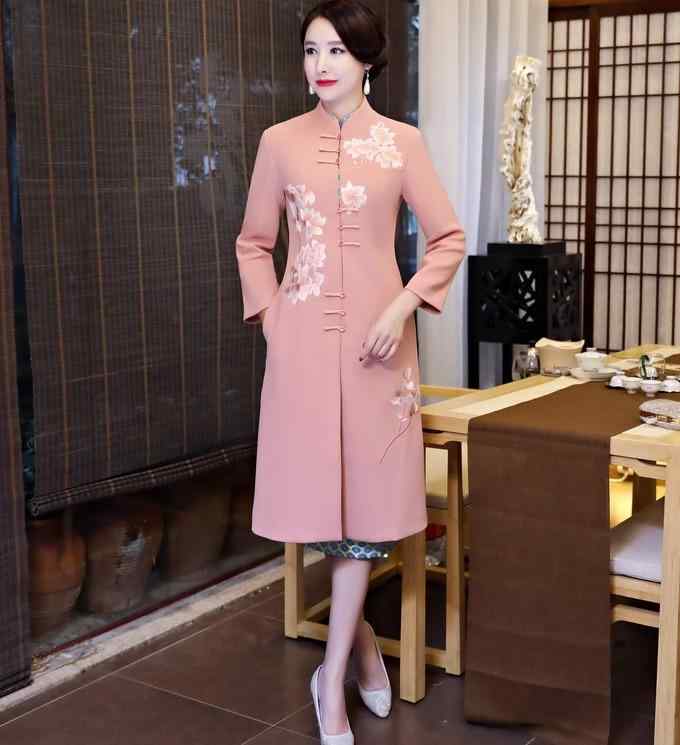 レディース チャイナ風 アウター ジャケット コート ドレス風 ミドル丈 中華スタイル 立ち襟 中華伝統柄 刺繍 プレートボタン 古典 レトロ 民族風 エレガント マザーズ｜ラ・グラーヌ