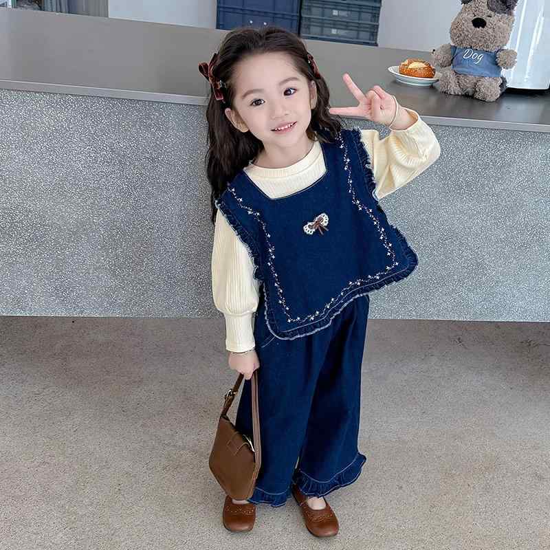 子供服 女の子 ガールズ デニムスーツ ベストスーツ ニットシャツ 春秋 カジュアル おしゃれ かわいい キュート お出掛け 休日