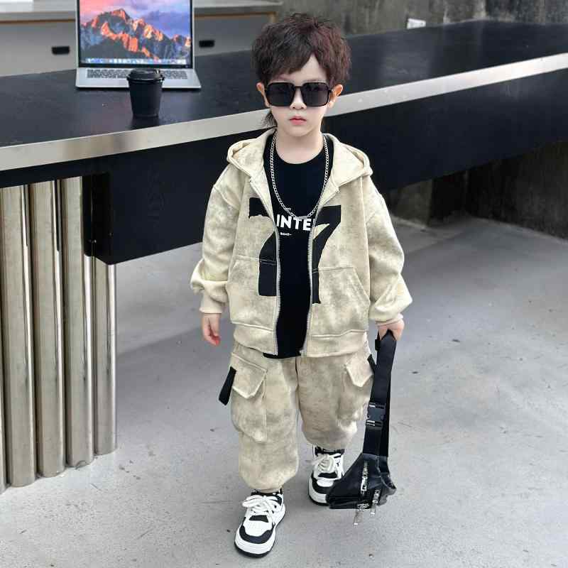 子供服 男の子 ボーイズ スーツ ジャンバー ジャケット 春秋 防寒 スポーティ カジュアル アクティブ 通園 通学 アウトドア キッズ