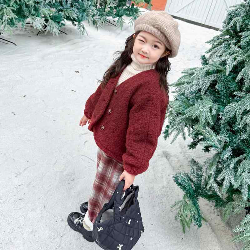 子供服 ツーピース セット 女の子 ガールズ スーツ パンツスーツ キルティングジャケット フリースパンツ 秋冬 カジュアル かわいい 万能コーデ 通園 通学 お出かけ レジャー キッズ