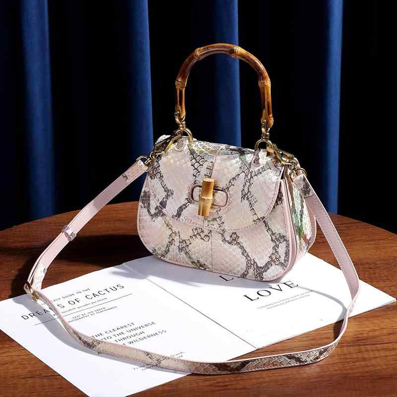 パイソン柄 ショルダーバッグ お手手 2way なめし革 牛皮 御膳上等感 手持ち型 小型御徒面子 差し上げ物 寄り合い御徒面子 春夏 レディース御徒面子 格好のいい パウダーコンパクト