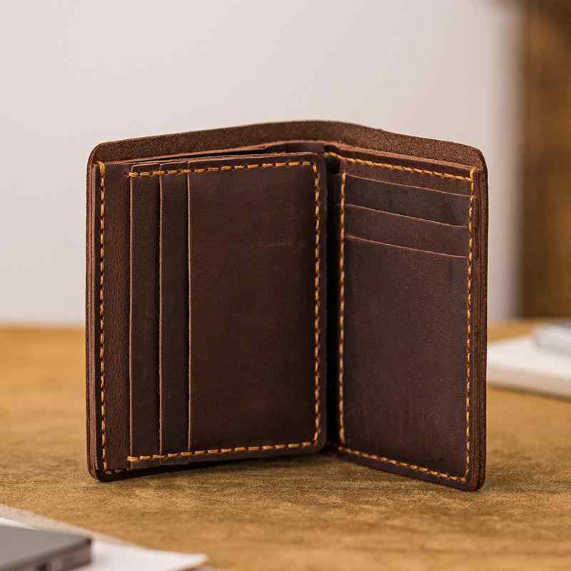 財布 ウォレット 小銭入れ 二つ折り コンパクト 縦型 薄型 レザー 革 おしゃれ スタイリッシュ シンプル カジュアル メンズ
