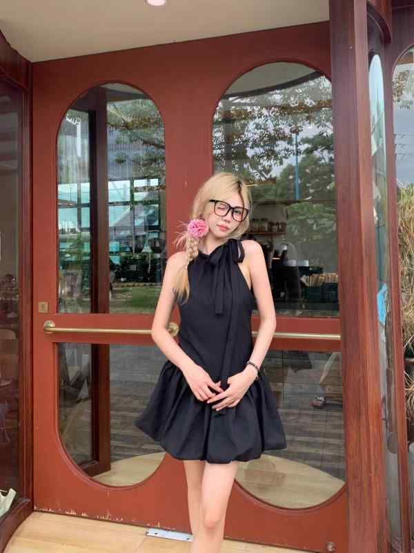 ドレス ノースリーブ ホルターネックドレス ミニスカート 夏 セクシー 爽やか レジャー リゾート 休日 レディース ガールズ｜ラ・グラーヌ