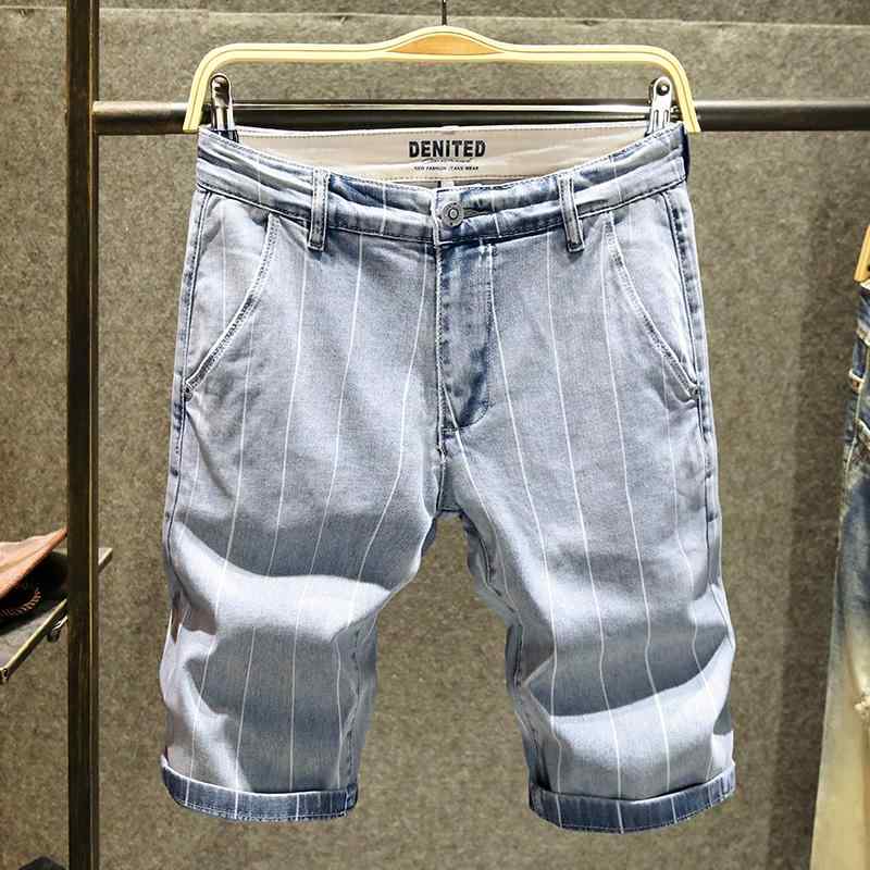 メンズ ジーンズ 今めかしい 二分の一ズボン下 心地好い 縞模様 デニムショートパンツ 薄っぺら か細い相応う ともし火 青碧 韓国 曲がった隠し ミッドパンツ ズボン