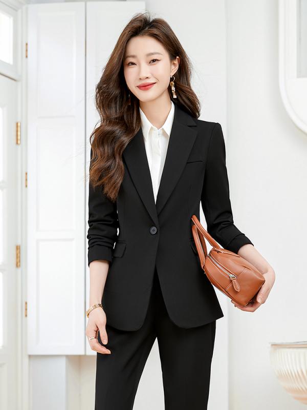 カジュアル スーツ 大人 女性 スタイリッシュ オフィス ビジネス 入学式 参観日 レディース 婦人服 スーツ ジャケット パンツ シャツ ワークウェア おしゃれ 秋