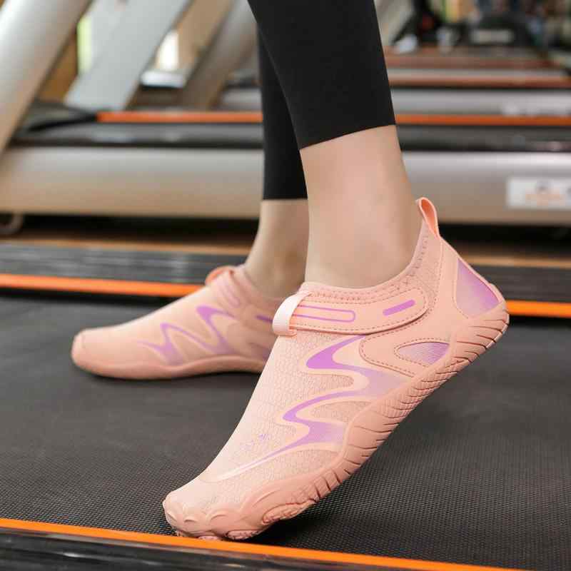 靴 シューズ スポーツ トレーニング スニーカー 屋内 フィットネス 男性用 トレッドミル 女性用 縄跳び 滑り止め 衝撃吸収 ヨガ サイレント
