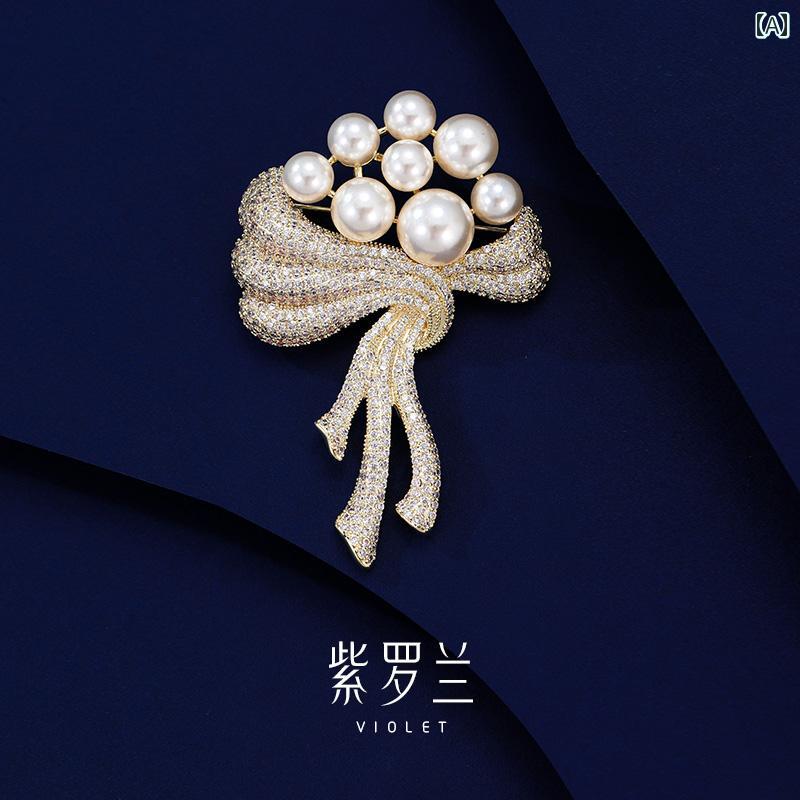 ブローチ 入学式 セレモニー レディース アクセサリー パール珠 花束 ブーケ 金色リボン フローラル 人工宝石 金メッキ ジルコニア ラインストーン シャンパンゴールド 白パール 優雅 エレガント ジュエリー風