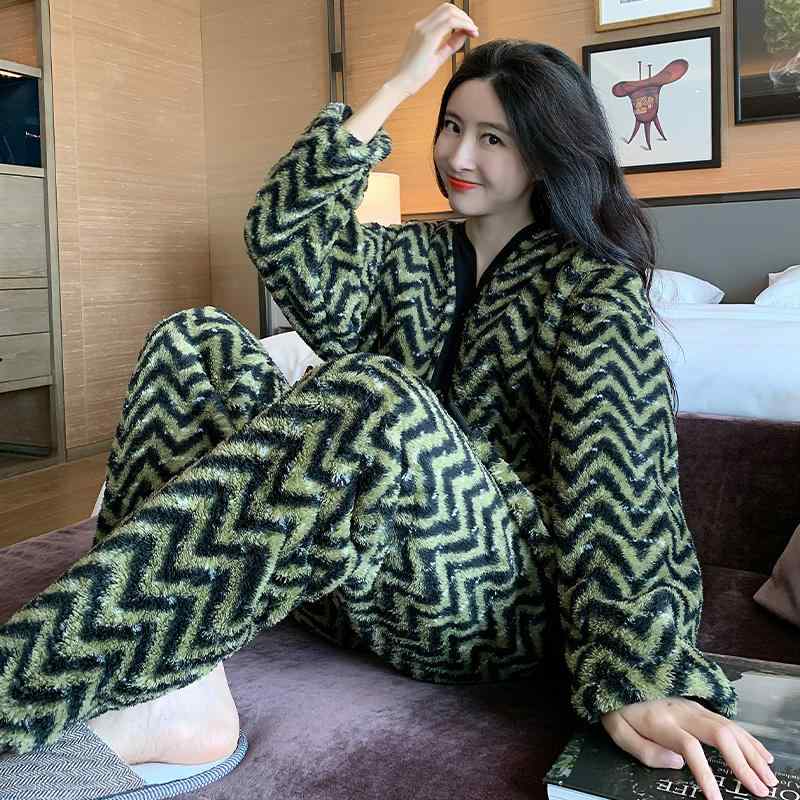 レディース 婦人服 女性用 パジャマ 部屋着 ルームウェア かわいい リラックス セットアップ 上下セット 厚手 妊婦 秋冬 ホーム マタニティ