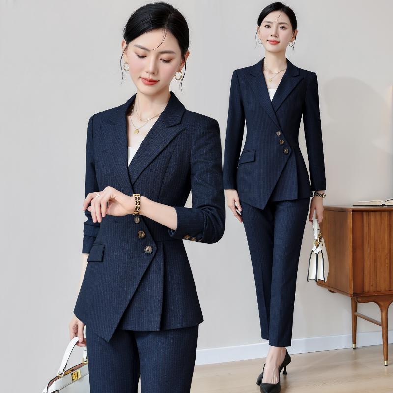レディース 背広 セットアップ 執務室 コンエテ公 広報活動 成人女性用 縞模様 分かりやすい 窈窕たる 烏兎 御役目 ユニフォーム 制服 向こう正面 御役目着