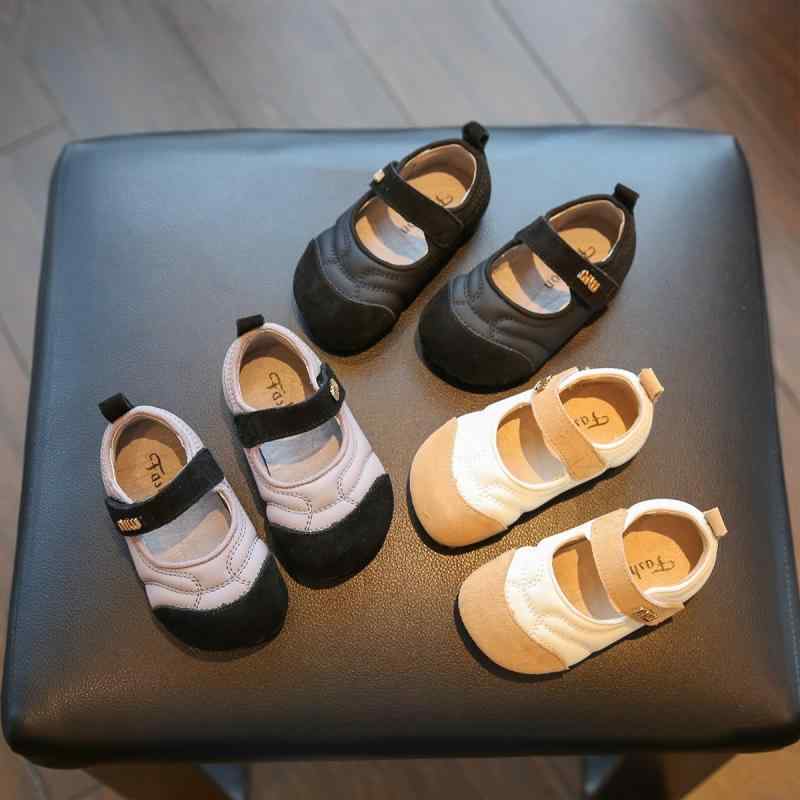 ベビーシューズ 女の子 赤ちゃん 乳児 幼児 シューズ 春秋 ソフトソール 子供 靴 滑りにくい 軽量 カジュアル 快適