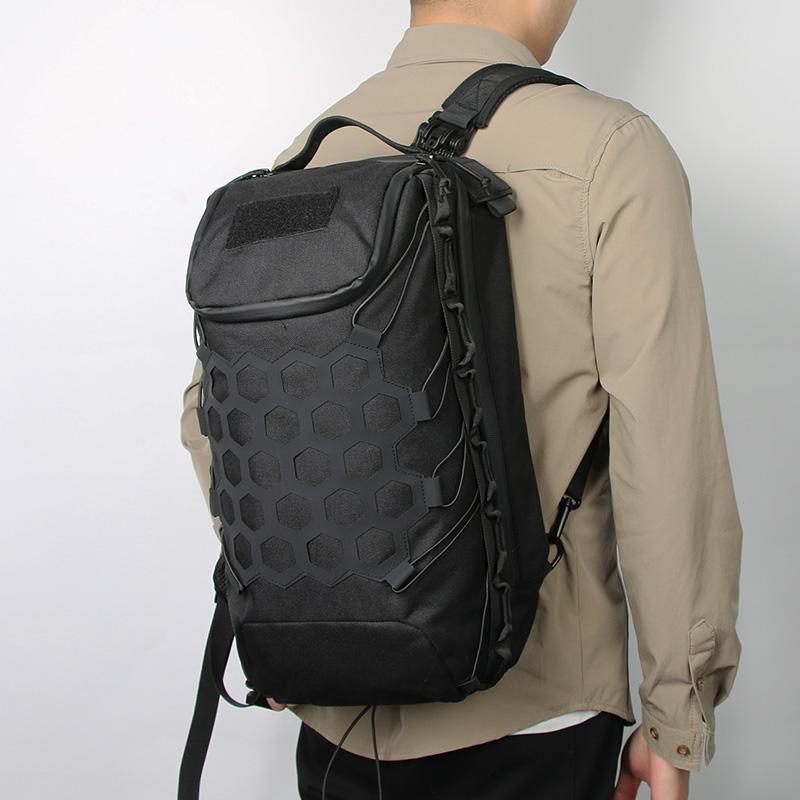 アウトドア バッグ ボディーバッグ ウエストポーチ 登山 ハイキング ショルダーバック バックパック 屋外 リュック ベスト 大容量 男女兼用 鞄 多機能