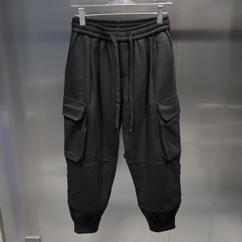 メンズ パンツ 秋冬 ソリッドカラー 作業着 ポケット 装飾 ロー クロッチ ハーレム 若見え モダン ワークウェア スタイリッシュ ゆったり 7,135円