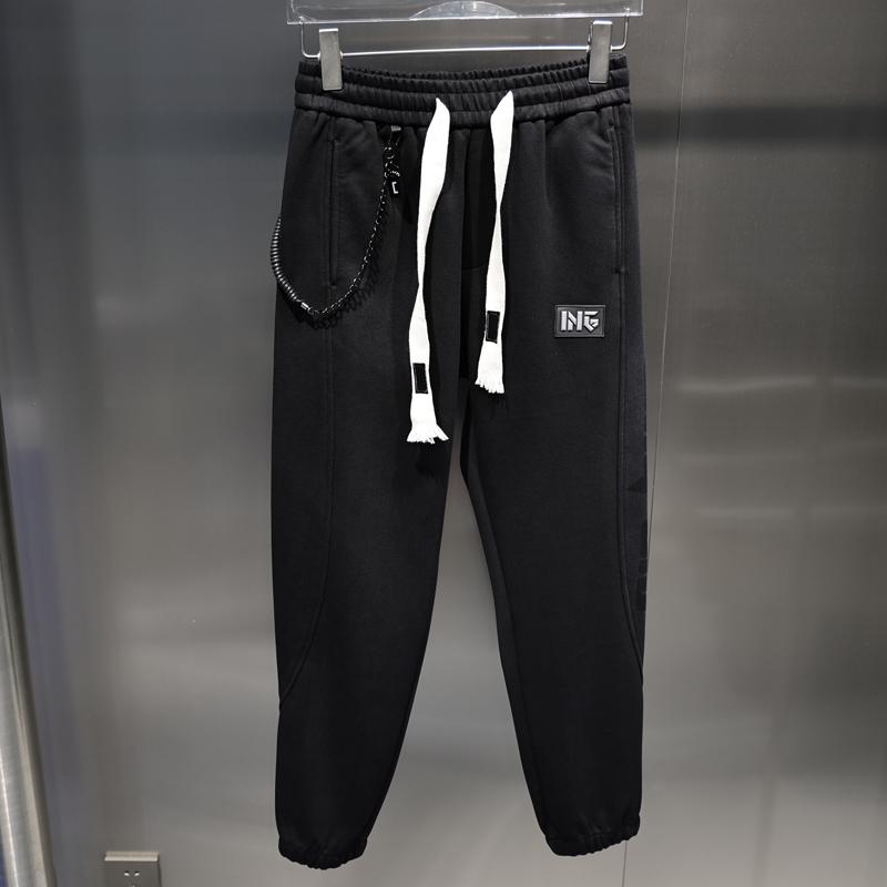 カジュアル パンツ リラックス 普段使い 秋 レザーラベル バッジ 文字 ユーズド加工 ウォッシュ プリント チェーン 装飾 巾着 弾性 ヴィンテージ スタイリッシュ ユニセックス